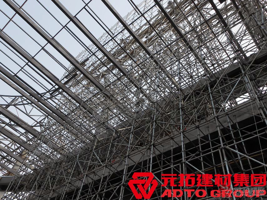 輪扣式腳手架與盤扣式腳手架有何差別？